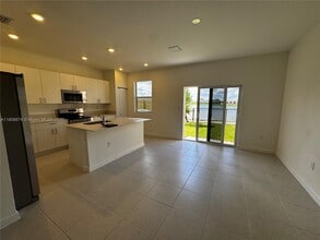 35836 SW 178th Ct in Miami, FL - Building Photo - Building Photo