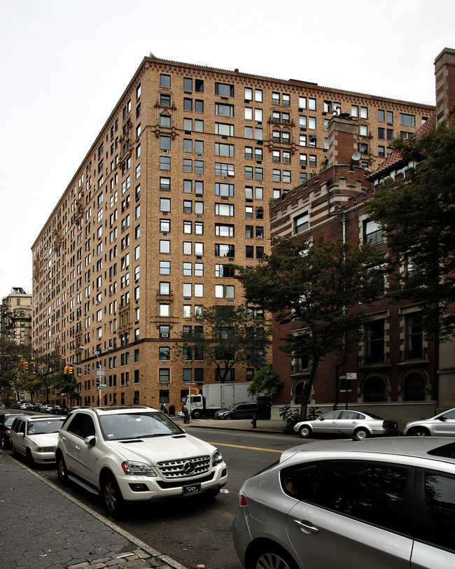 Riverside Tenants Corp in New York, NY - Foto de edificio - Building Photo