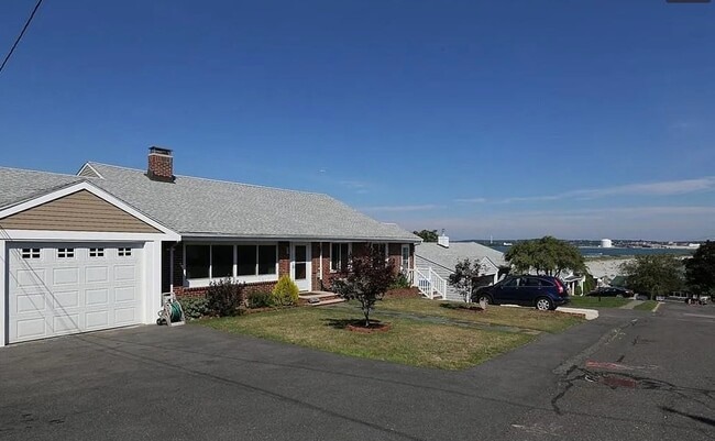 9 Linda Ln in Nahant, MA - Building Photo - Building Photo