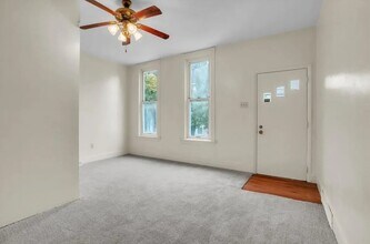 3240 Rothpletz St in Pittsburgh, PA - Foto de edificio - Building Photo