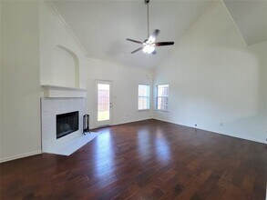 9320 Woodhurst Dr in McKinney, TX - Building Photo - Building Photo