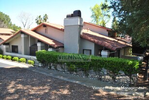 4710 El Cid Ct in Rocklin, CA - Building Photo