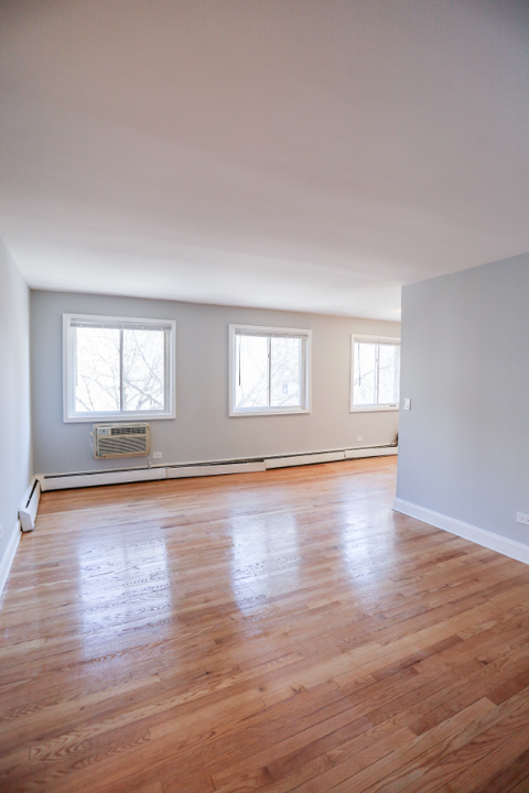 6110 N Kenmore Ave in Chicago, IL - Building Photo