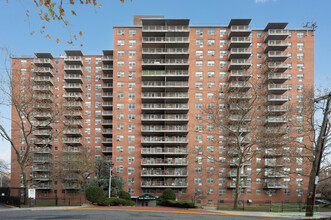 Mark Terrace Apartments in Bronx, NY - Building Photo - Building Photo