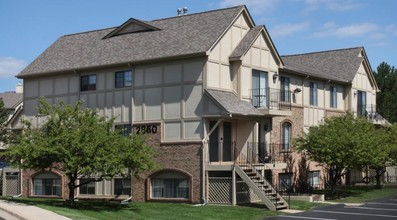 The Edge at Oakland Apartments - Auburn Hills in Auburn Hills, MI - Building Photo - Building Photo