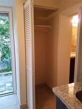 1632 NE 183rd St-Unit -S in Miami, FL - Building Photo - Building Photo
