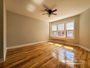 3939 N Janssen Ave in Chicago, IL - Building Photo - Building Photo