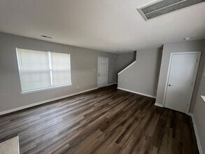 12111 Stewarts Crossing Dr in Charlotte, NC - Building Photo - Building Photo