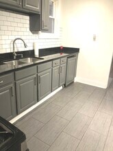 4858 W Concord Pl in Chicago, IL - Building Photo - Building Photo