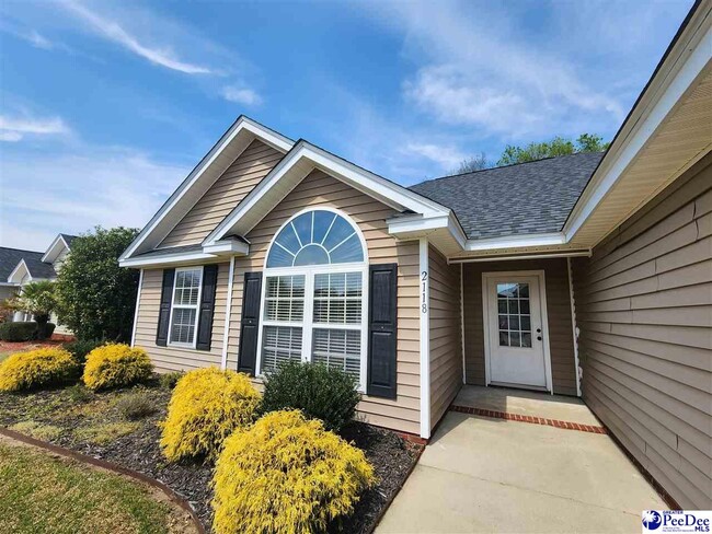 2118 Womack Gardens Rd in Effingham, SC - Building Photo - Building Photo