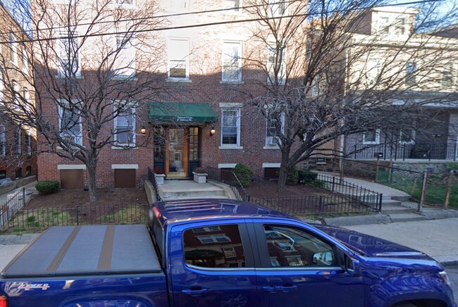 8 Barrows St, Unit 3 in Boston, MA - Building Photo - Building Photo