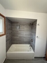 4322 N 88th St-Unit -4324 in Milwaukee, WI - Building Photo - Building Photo