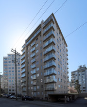 Eagle Crest Apartments in Vancouver, BC - Building Photo - Building Photo