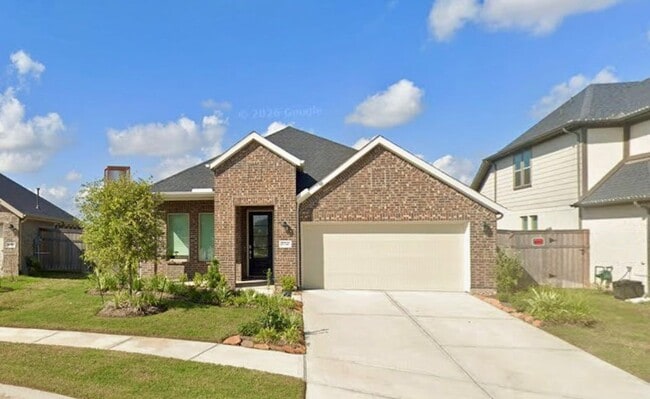 property at 31546 Beacon Cove Trl