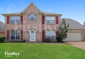 4015 Fairway View Cir E in Memphis, TN - Building Photo