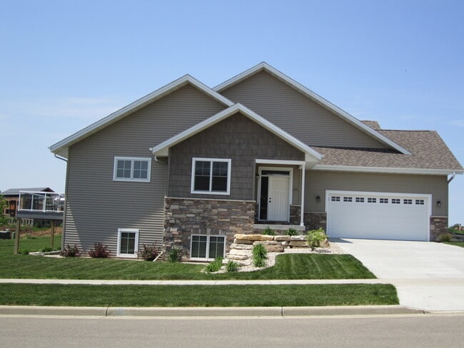 420 Breckenridge Rd
