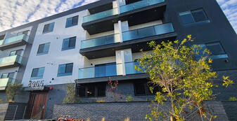 4965 S Centinela Ave in Los Angeles, CA - Building Photo