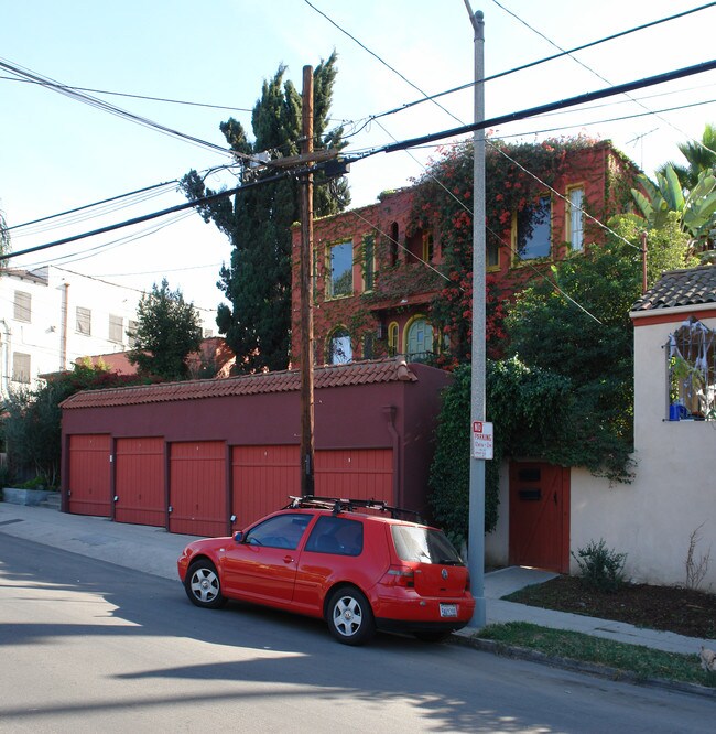 1352-1354 Lucile Ave in Los Angeles, CA - Building Photo - Building Photo