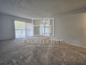 304 Tradewinds Dr in San Jose, CA - Building Photo - Building Photo