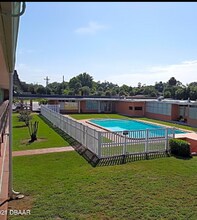 1202 Ridgewood Ave in Holly Hill, FL - Building Photo - Building Photo