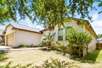 13610 Tivoli Gardens in Live Oak, TX - Building Photo - Building Photo