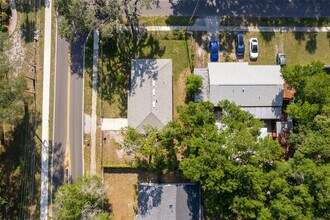 828 Ballard St in Altamonte Springs, FL - Foto de edificio - Building Photo