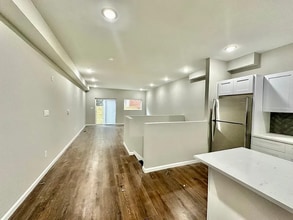 1230 N Marshall St in Philadelphia, PA - Building Photo - Building Photo