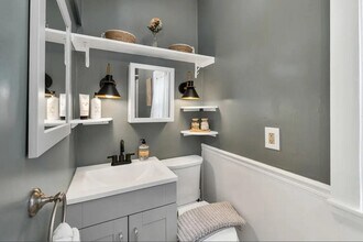 9 Cole St-Unit -1 in Hampton, NH - Building Photo - Building Photo