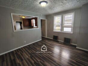 2201 Central Ave in Anderson, IN - Building Photo - Building Photo