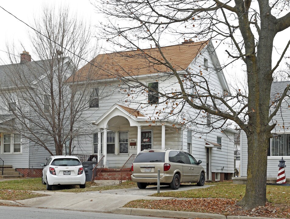 804 Eleanor Ave in Toledo, OH - Building Photo