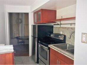 2531 Ridge Rd, Unit 2 in Berkeley, CA - Building Photo - Building Photo