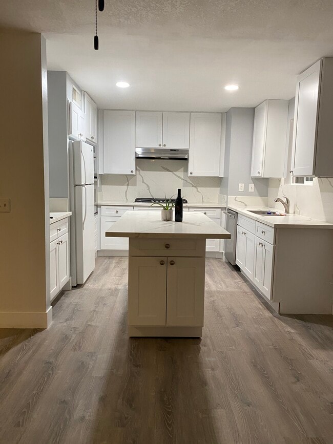 property at 73951 Shadow Mountain Dr