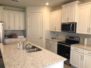 1432 Hopedale Pl in Sanford, FL - Building Photo - Building Photo