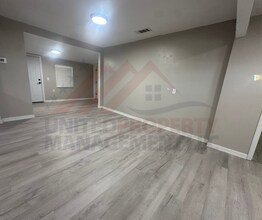 2512 Arkansas St in Carlsbad, NM - Foto de edificio - Building Photo