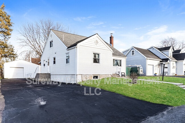 1097 Richardson Ave in Bensalem, PA - Building Photo - Building Photo