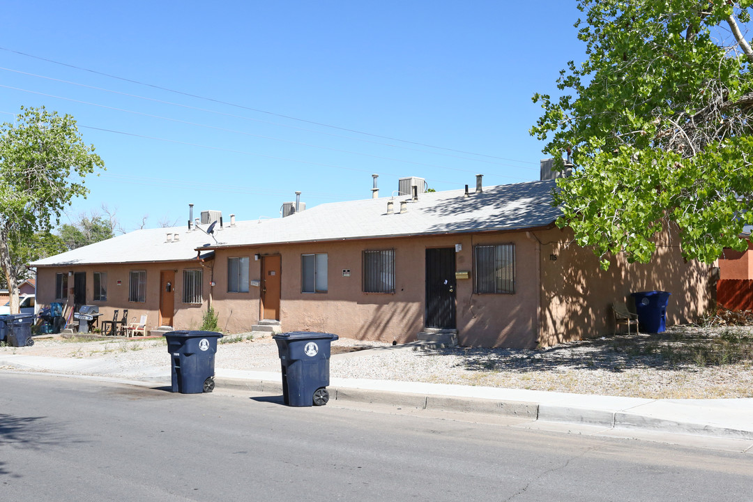 1715 Arno SE in Albuquerque, NM - Foto de edificio