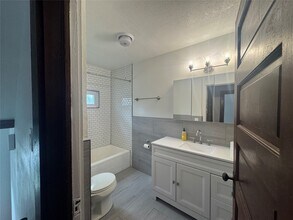 308 Mersereau Ave in Endicott, NY - Building Photo - Building Photo