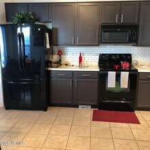 6238 S Cottonfields Ln in Phoenix, AZ - Building Photo - Building Photo