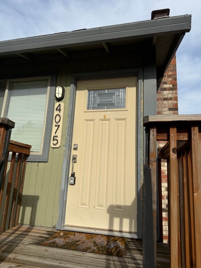 4071-4075-4075 SE Holgate Blvd in Portland, OR - Building Photo - Building Photo