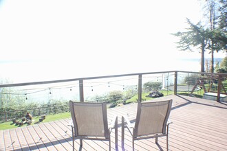 755 Lehman Dr in Camano Island, WA - Building Photo - Building Photo