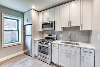78 Roslyn Rd in Mineola, NY - Building Photo - Building Photo