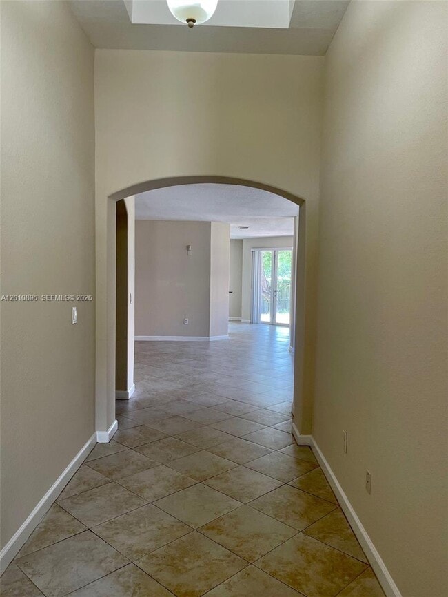 8514 NW 111th Ct in Doral, FL - Building Photo - Building Photo