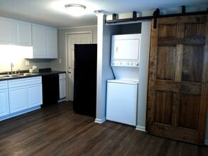 317 Gilman Ave in Marietta, OH - Building Photo - Building Photo