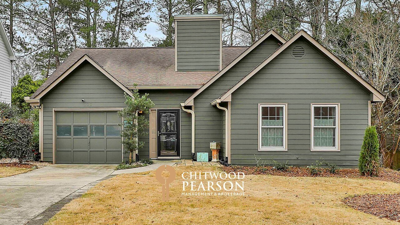 138 Braelinn Courts in Peachtree City, GA - Building Photo