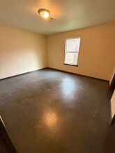 1715 S X St in Fort Smith, AR - Foto de edificio - Building Photo