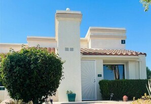 74800 Sheryl Ave in Palm Desert, CA - Building Photo