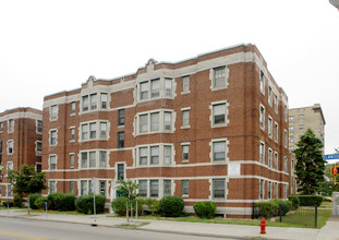 201 Elmwood Avenue Apartments in Buffalo, NY - Building Photo - Building Photo