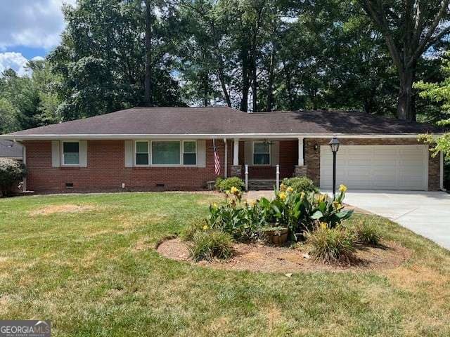 2358 Clearwater Dr SE