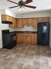 129 Washington Ave, Unit 8 in Neenah, WI - Building Photo - Building Photo