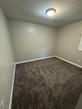 1222 Forman Dr in Oxford, AL - Building Photo - Building Photo